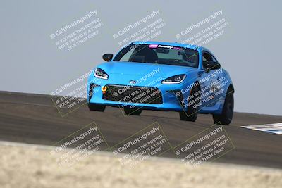 media/Nov-09-2025-Speed Ventures (Sun) [[388b781dcd]]/Red/Session 3 (Turn 2)/